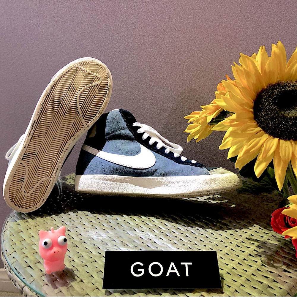 Sold! VNTG Nike Blazer Mid '77 Vintage Cool Grey Size 8 - Picture 5 of 9